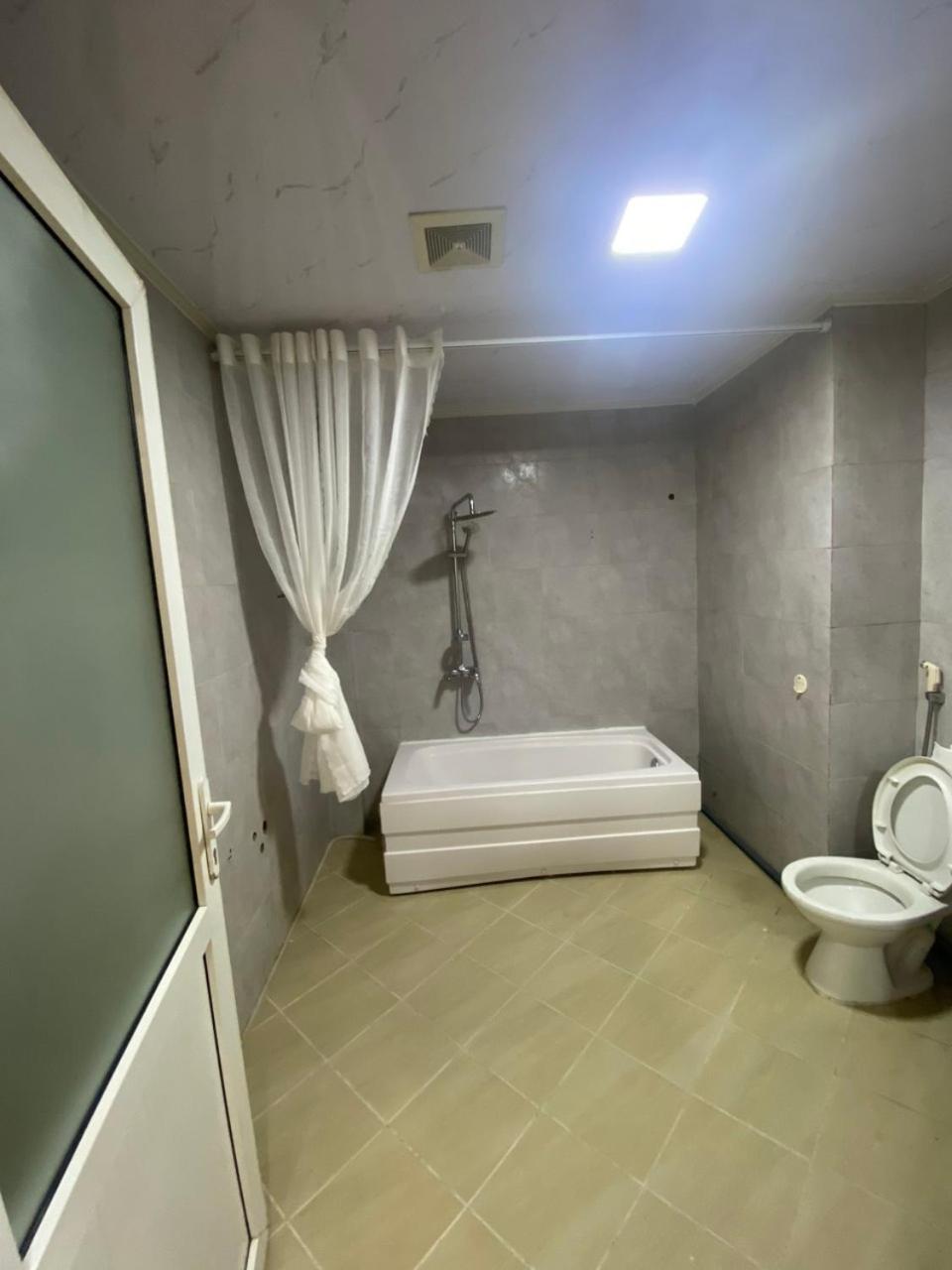Luxe Paradise Residence 51 Ton Duc Thang Hanoi Exterior photo
